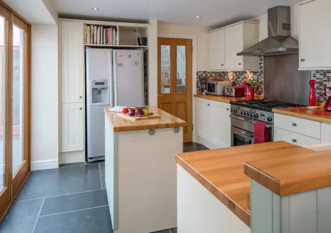 The kitchen at Instow Bar View, Instow