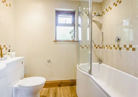 The bathroom at Island View, South Molton