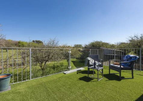 The first floor terrace & outdoor sitting area at Ivy Chimney Cottage, Wheal Rose