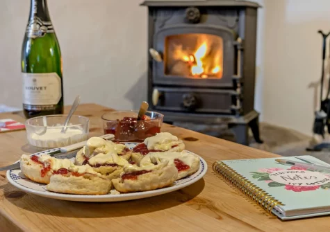 The living area at Ivy Cottage at Banns Farm, St Buryan