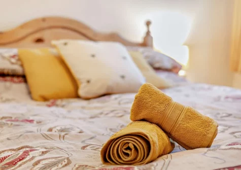 The bedroom at Ivy Cottage at Banns Farm, St Buryan