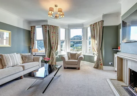 The living area at Ivydene, Looe