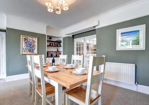 The dining area at Ivydene, Looe
