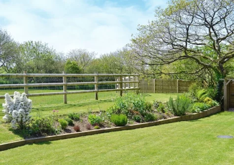 The enclosed garden at Jacks Barn, Welcombe