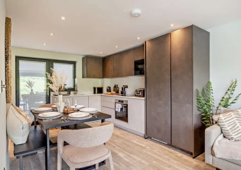 The kitchen & dining area at Jasmine, Looe