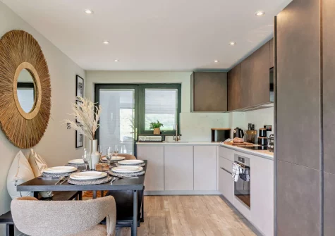 The kitchen & dining area at Jasmine, Looe