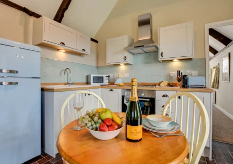 The kitchen & dining area at Jingles at Penrose Burden, St Breward