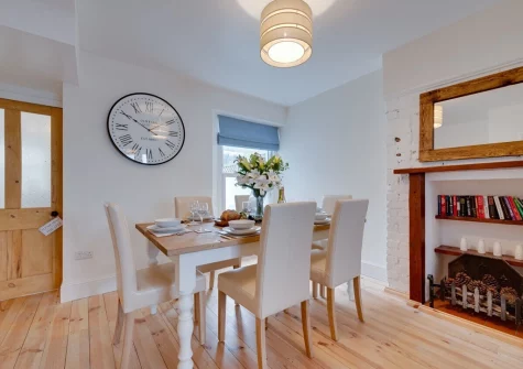 The dining area at Karry's, Lynton