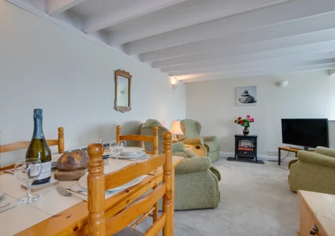 The living & dining area at Kelynack, Porthleven