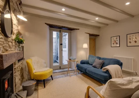 The living room at Killas Cottage, Fowey