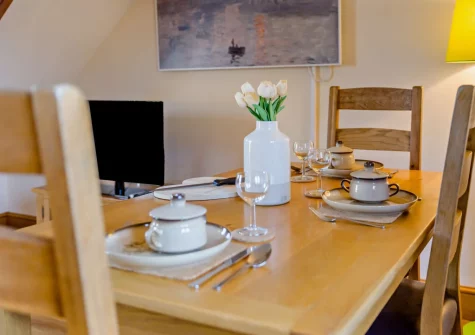The dining area at Kingfisher Barn Lakes, St Giles-on-the-Heath