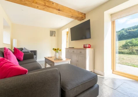 The living room at Kingfisher Cottage, Coldridge