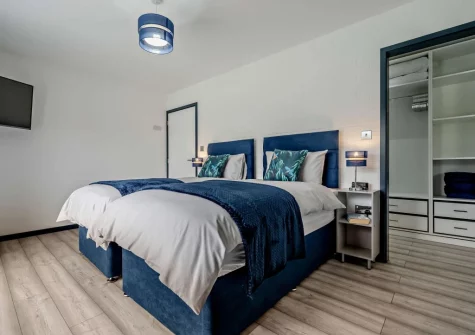 Bedroom #2 at Kingfishers Retreat, Hopworthy