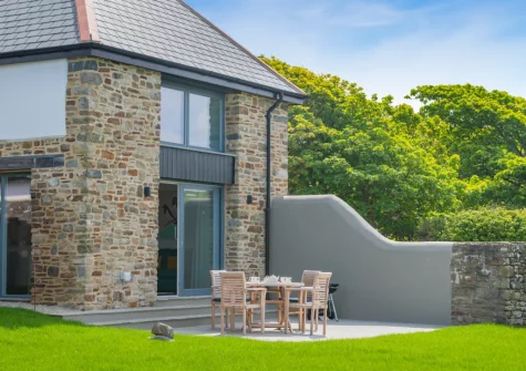 The patio, barbecue, alfresco dining area & garden at Kingsland Barn, Greencliff Farm, Abbotsham