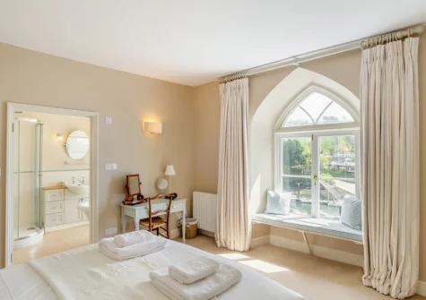 Bedroom #1 at Kits House at Mixtow Creek, Lanteglos