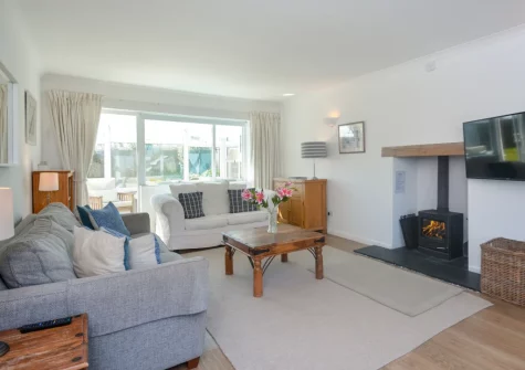 The living room at Kittiwake, Constantine Bay