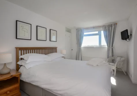 Bedroom #1 at Kittiwake, Constantine Bay