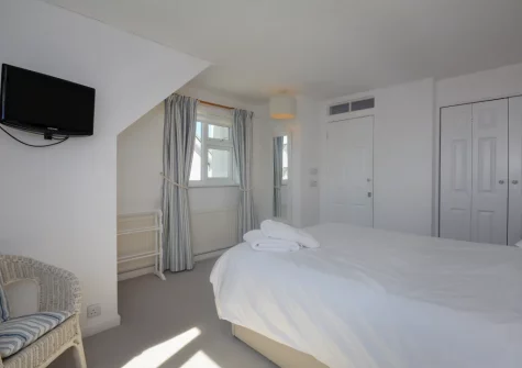 Bedroom #1 at Kittiwake, Constantine Bay