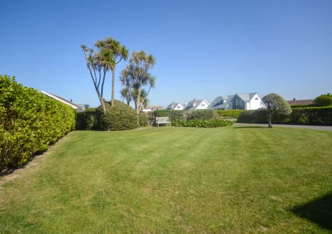 The front garden at Kittiwake, Constantine Bay