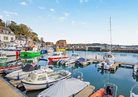 Kittiwake is an ideal base for exploring Padstow's bustling harbour and everything the town has to offer
