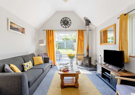 The living area at Klys Cottage, Bude