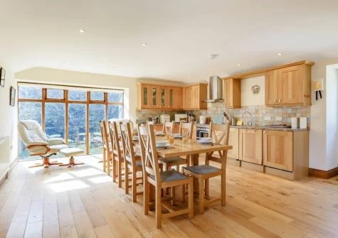 The kitchen & dining area at Knights Cottage, Lamorna