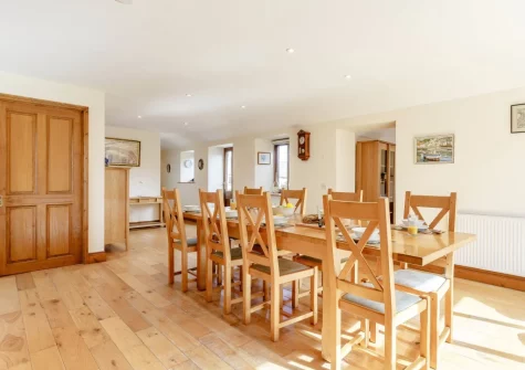 The dining area at Knights Cottage, Lamorna