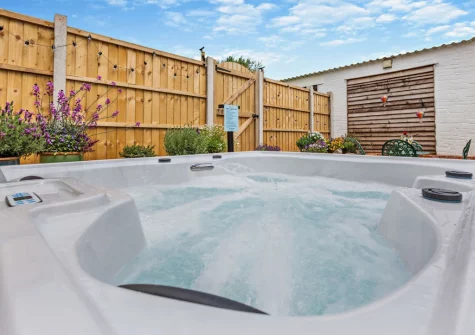 The luxurious hot tub at Kosi Kot, South Molton