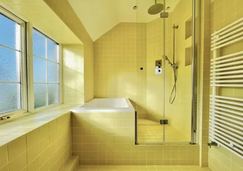 The bathroom at La Loggia, St Ives