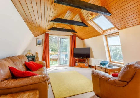 The living room at Lakenham Lodge, Northam