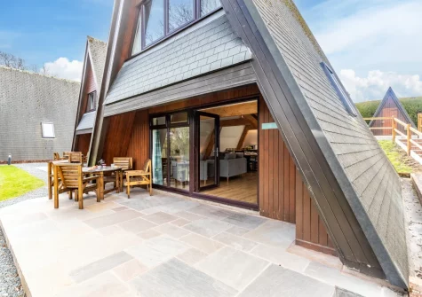 The patio & alfresco dining area at Lakeside Haven, Kilkhampton