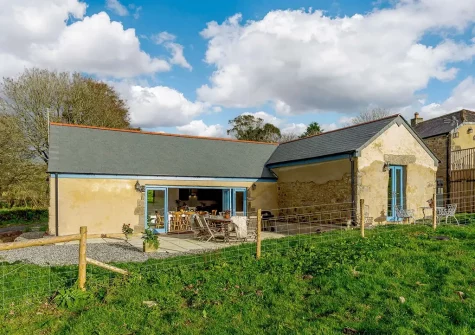 The shared hot tub at Lane Barton Barn, Woolfardisworthy