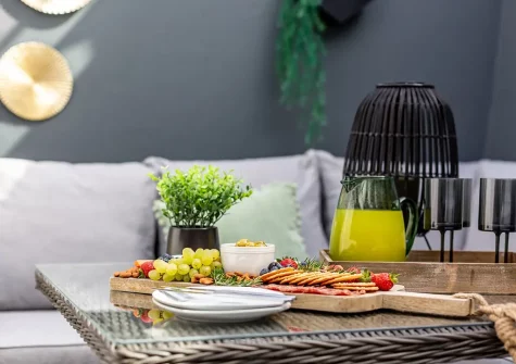 The patio & alfresco dining area at Lantern View, Ilfracombe