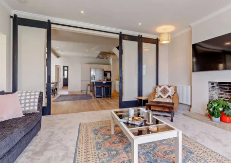 The living room at Lantic View, Fowey
