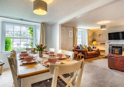 The dining area at Lerryn Cottage, Lostwithiel