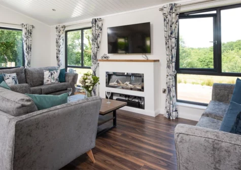 Lilac Lodge, Roadford Lake Lodges, Broadwoodwidger