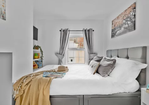 Bedroom #1 at Lilly's Cottage, Dawlish