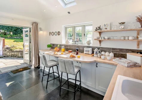 The kitchen at Lilyville at Higher Treyone, Hessenford
