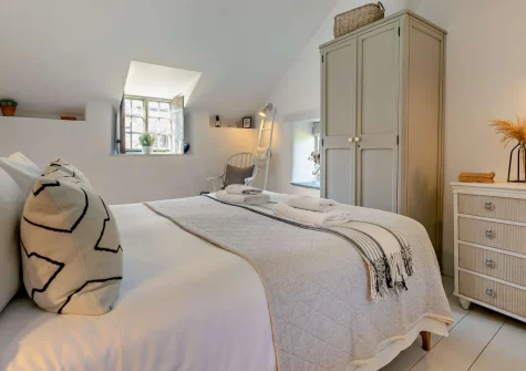 The bedroom at Lilyville at Higher Treyone, Hessenford