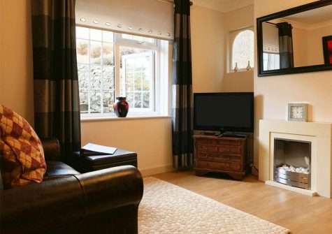 The living area at Lincombe View, Bedford House Apartments, Torquay