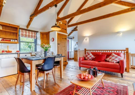The living & dining area at Linden at South Tofrey Farm, Golant