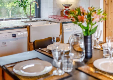 The kitchen & dining area at Linden at South Tofrey Farm, Golant