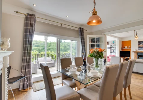 The dining room at Lindos, Looe