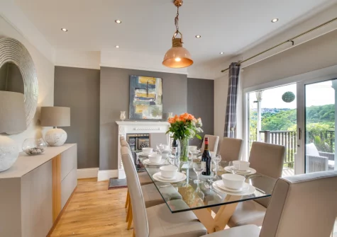 The dining room at Lindos, Looe