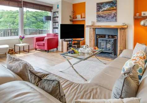 Lindos, Looe is a stunning eight-bedroom Victorian house with breathtaking river views. This spacious family retreat features luxurious interiors, multiple bathrooms, and a private master balcony—perfect for unforgettable memories with loved ones.