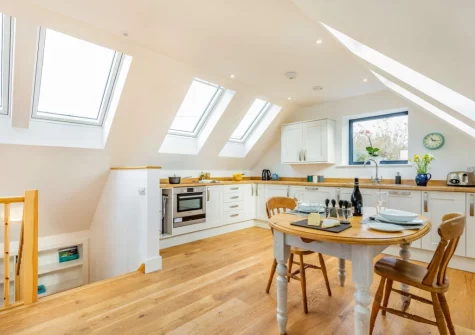 The kitchen & dining area at Little Eddy, Wembury