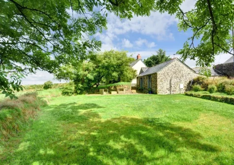 The enclosed garden at Little Irish, St Breward