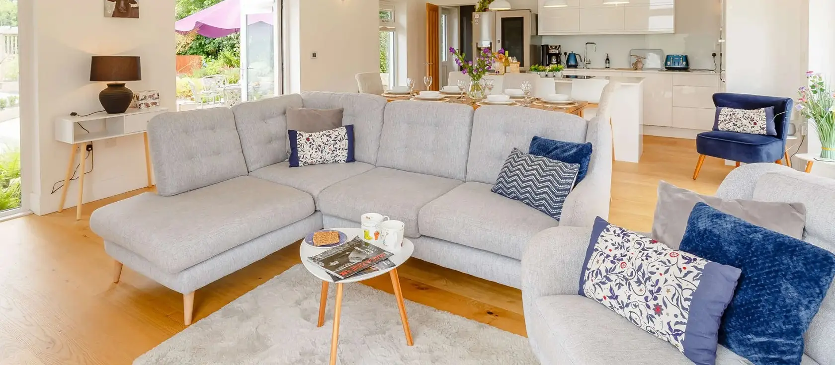Little Owls Barn, Tideford Cross is a contemporary 3-bedroom barn conversion retreat featuring its own private field, charming summer house, and dedicated owl house for wildlife watching. Explore Cornwall's stunning coast and attractions.
