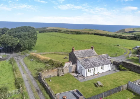 Little Seaward has many walks nearby which are linked to famous poet Thomas Hardy