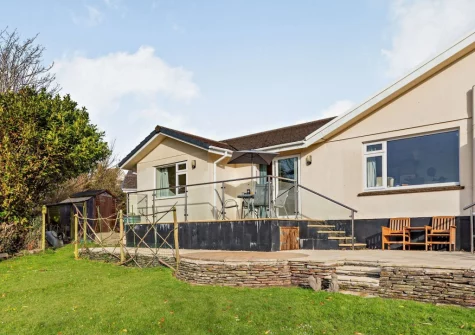 The patio, alfresco dining area & shared garden at Little Trelana, Kilkhampton